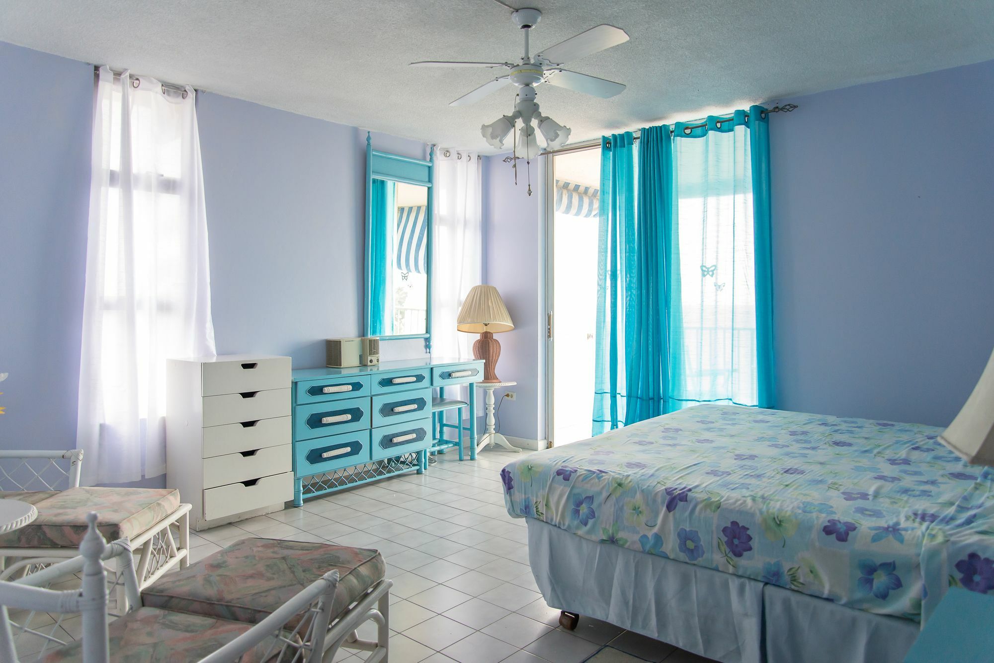 Montego Bay Club Apartments Buitenkant foto