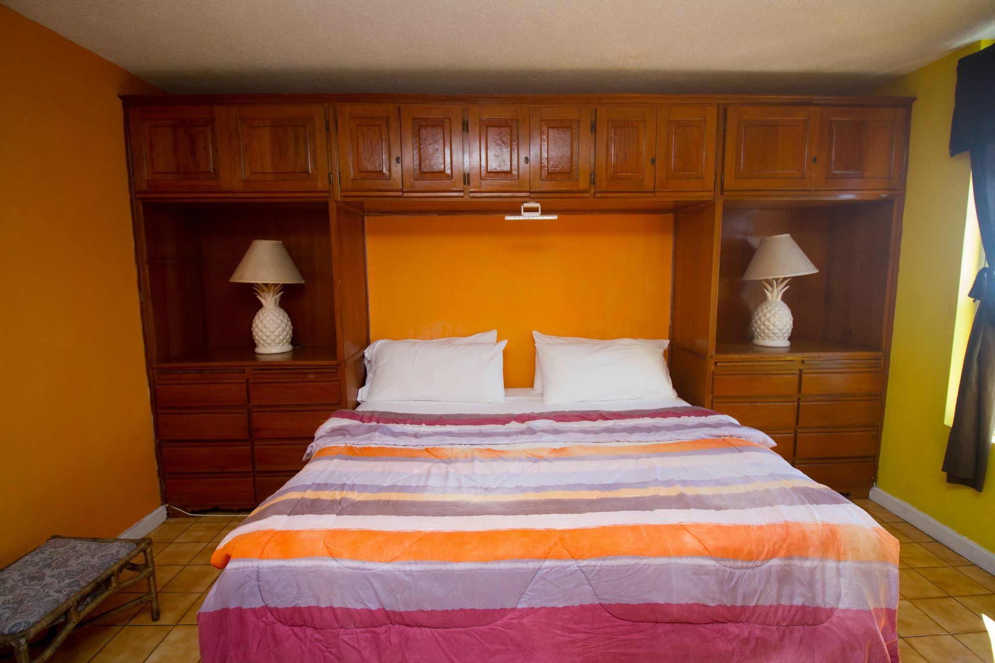 Montego Bay Club Apartments Buitenkant foto